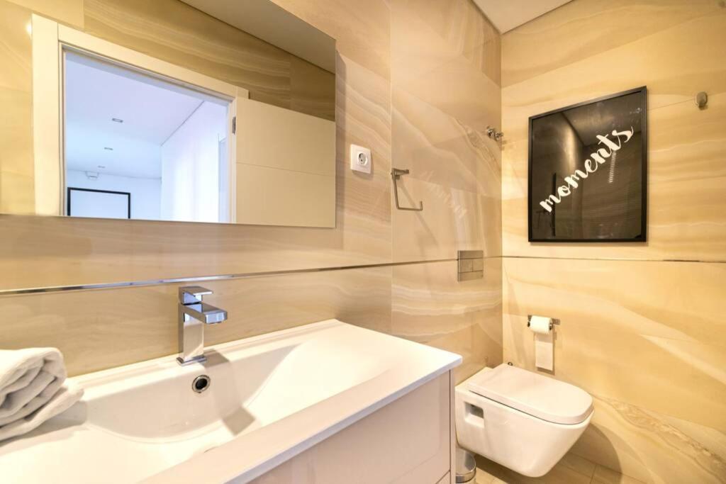 Fabulouse Apartment In The Center Of Лиссабон Экстерьер фото
